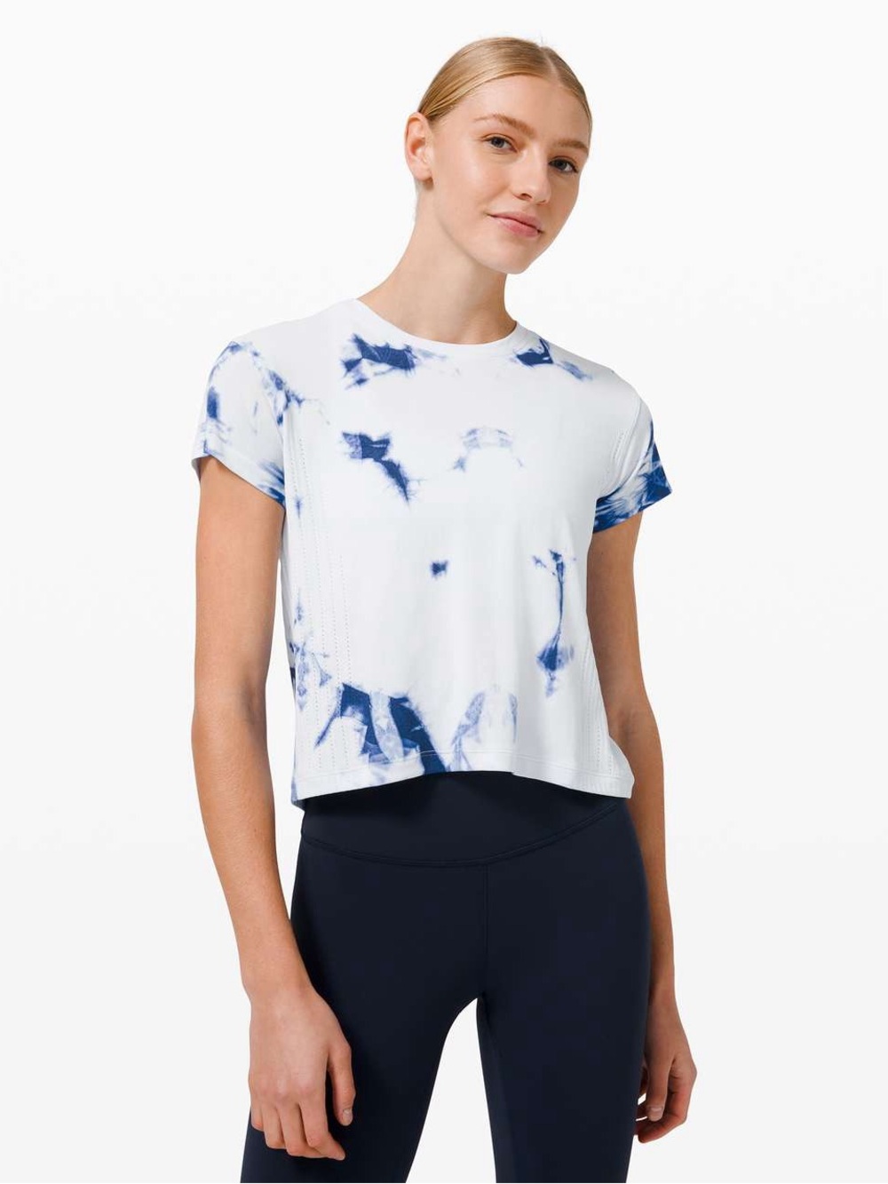 Lululemon Train to Be Short Sleeve *Shibori
Regatta Blue / Regatta Blue